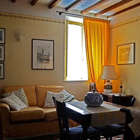 Casa Di Luli Apartment *